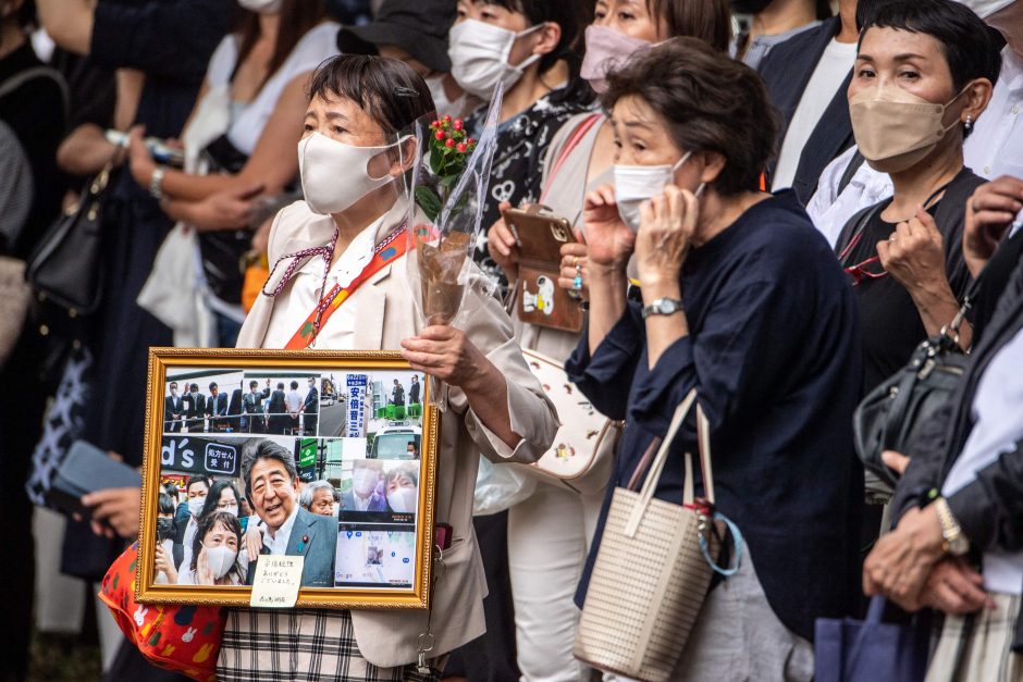 Kinija užsipuolė Taivaną dėl dalyvavimo Sh. Abe laidotuvėse
