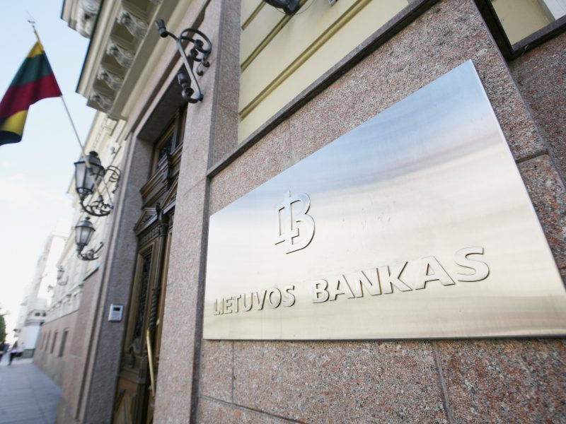 Lietuvos bankas atšaukė „Trustcom Financial“ licenciją, kreipsis į teismą dėl bankroto iškėlimo