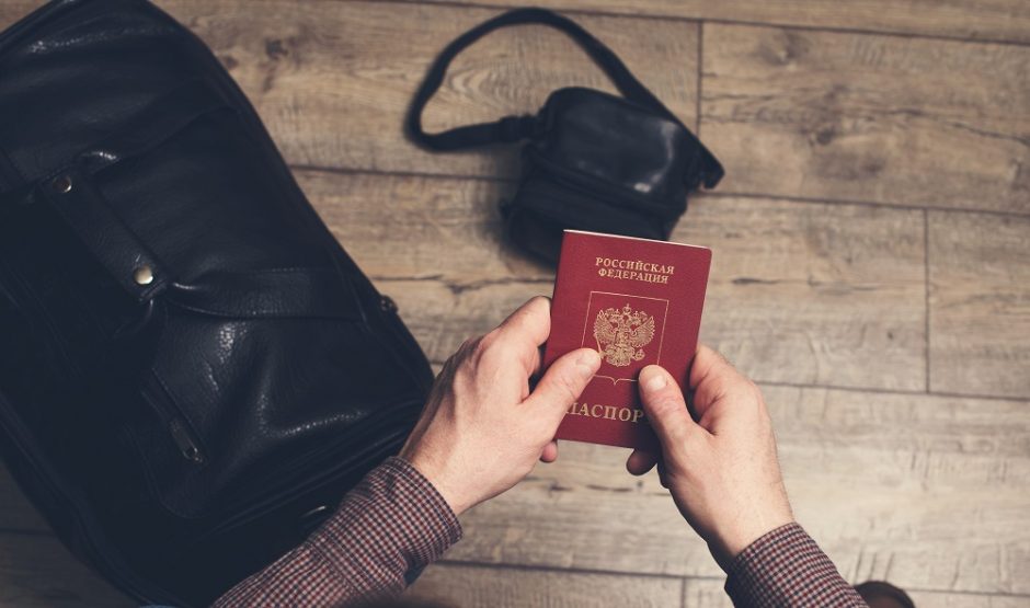 Čekija siūlys ES šalims nebeišduoti vizų Rusijos piliečiams