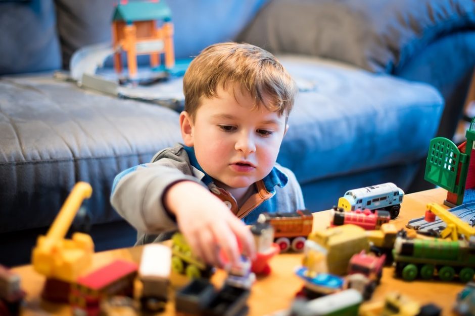 Kylančios kainos daro įtaką net vaikams: netrukus brangs ir žaislai