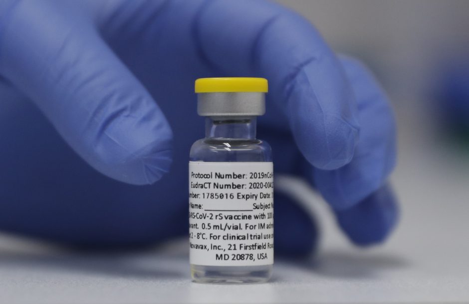 Australija patvirtino „Nuvaxovid“ vakciną nuo koronaviruso