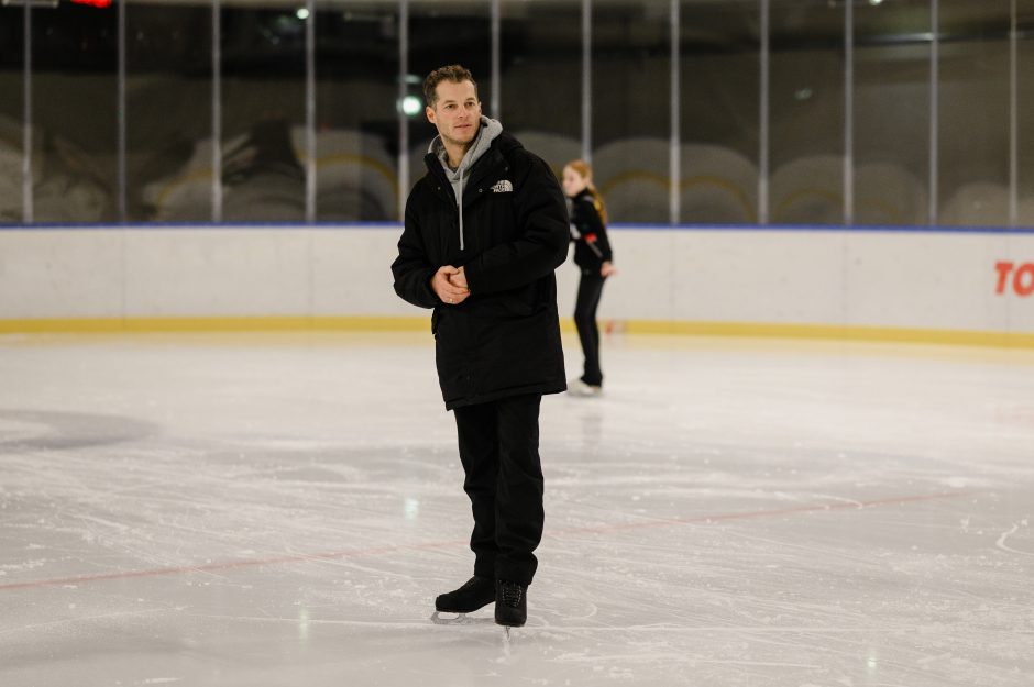 Ledo šou besiruošiantis čiuožėjas A. Reklys: Lietuvoje  tiek daug prabangos, kad net sunku suvokti