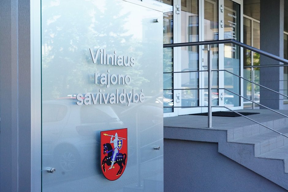 Vilniaus rajono savivaldybė pradėjo mokėti išmokas per Lietuvos paštą: atsiimti iki 28 d.