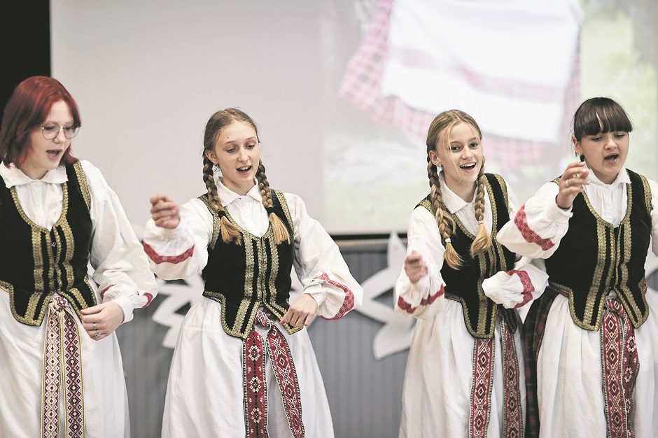 Kauno rajone – etninės kultūros konkursas „Iš tautos skrynios“ 