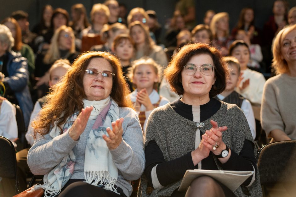 Kauno vaikų parama sergantiems bendraamžiams: Pyragų diena ir „Draugystės gija“ virkdė ir šildė