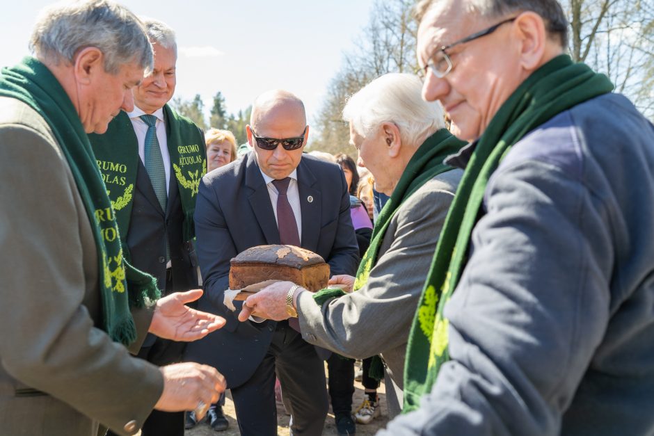 Pasodintas „Ukrainos aukų atminties ąžuolynas“