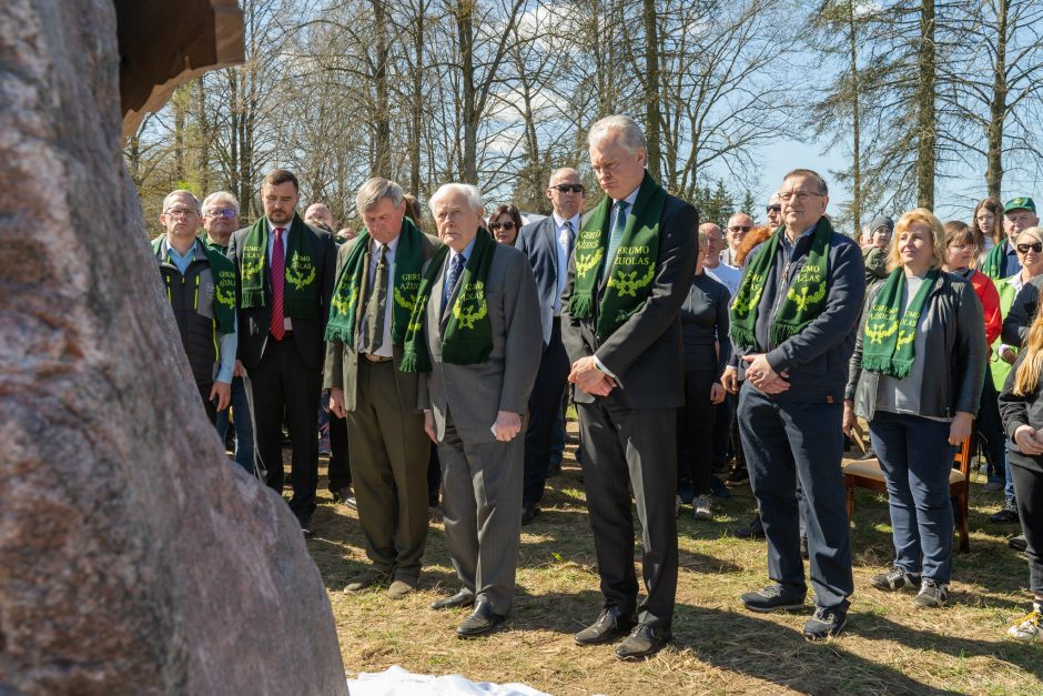 Pasodintas „Ukrainos aukų atminties ąžuolynas“