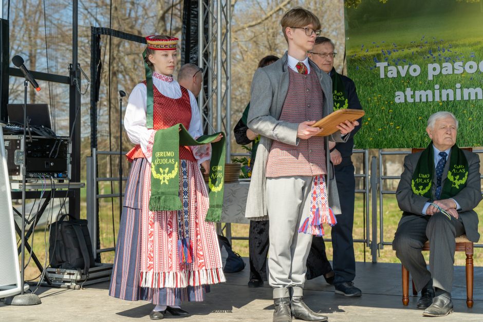 Pasodintas „Ukrainos aukų atminties ąžuolynas“