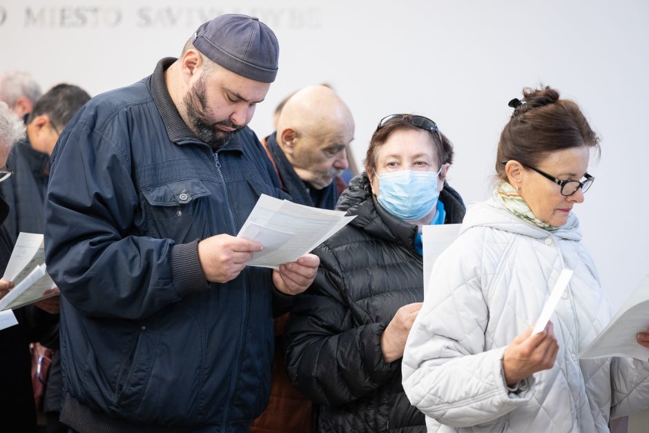 Pirmoji išankstinių Seimo rinkimų diena: kauniečiai keliauja prie balsadėžių