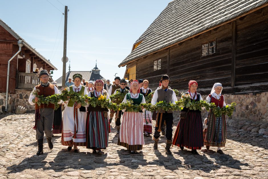 Žolinė Rumšiškėse: nuo pievų puokščių, iki kelionių laiku