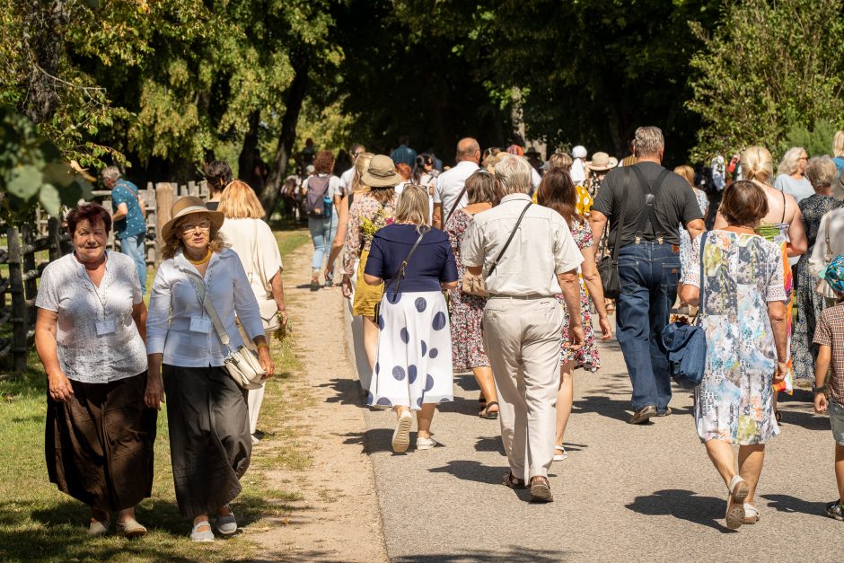 Žolinė Rumšiškėse: nuo pievų puokščių, iki kelionių laiku