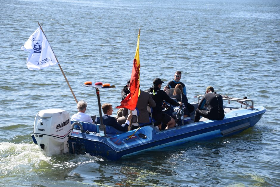 Klaipėdoje jau griaudėjo F 2 bolidų varikliai