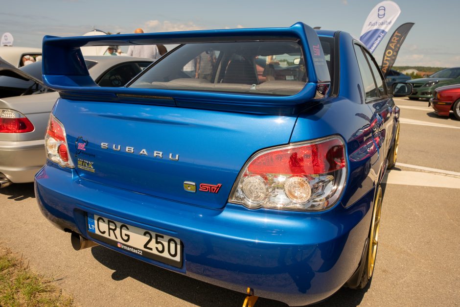 „Memel Motor Fest“ išskirtinių automobilių paroda Palangoje