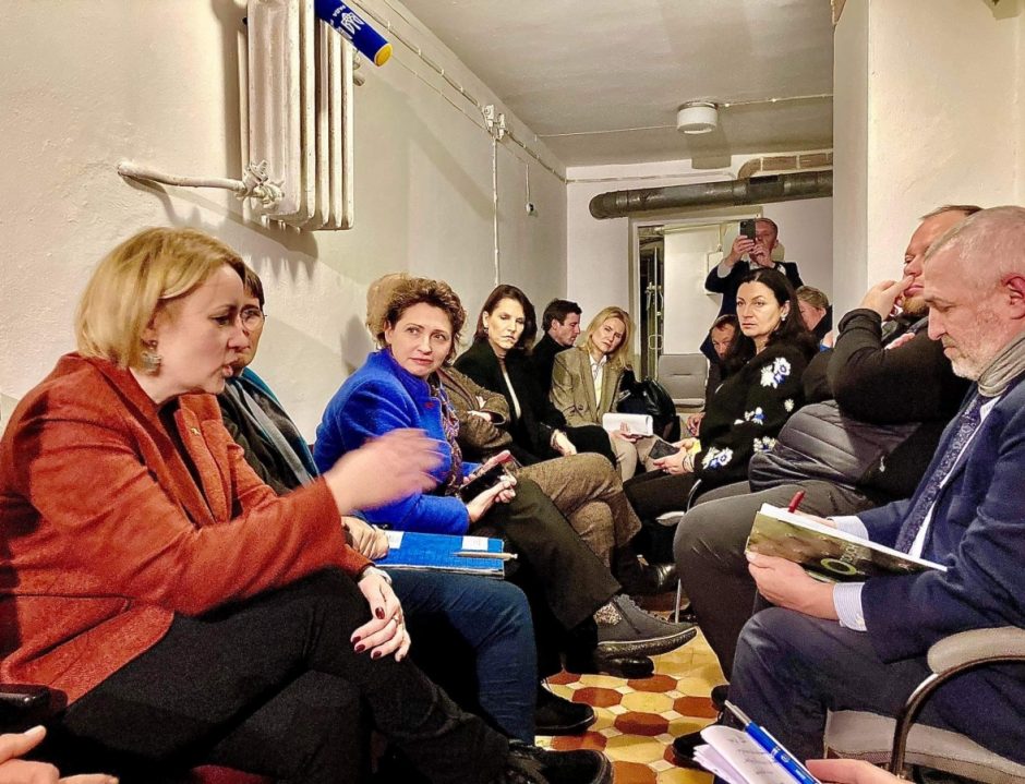 Viceministrė J. Neliupšienė su Europos moterų delegacija lankosi Ukrainoje