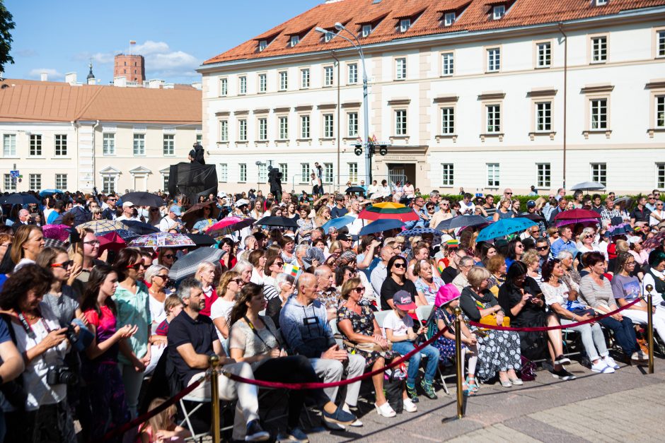 Prezidento inauguracijos koncertas: pasirodė atlikėjai iš skirtingų apskričių