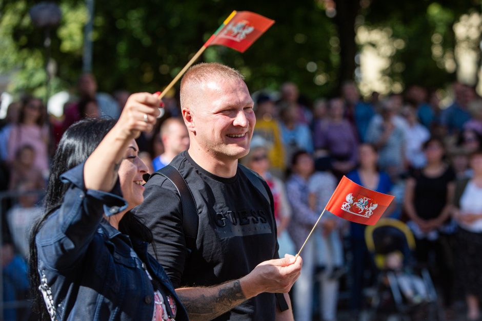 Prezidento inauguracijos koncertas: pasirodė atlikėjai iš skirtingų apskričių