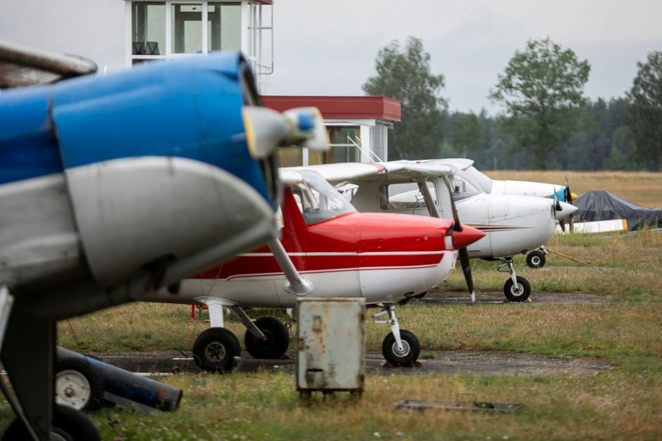 Lietuvoje siūloma leisti registruoti didesnius mažuosius orlaivius