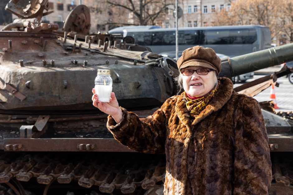 G. Nausėda apie provokacijas prie rusų tanko: jo reikėjo, kad pamatytume „vatinukus“