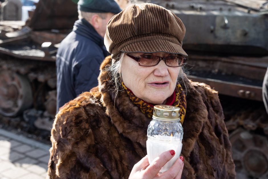 G. Nausėda apie provokacijas prie rusų tanko: jo reikėjo, kad pamatytume „vatinukus“