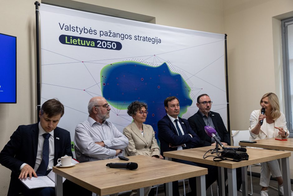 Kaip atrodys Lietuva 2050 metais: nori parodyti, kad pats žmogus kuria savo ir valstybės ateitį