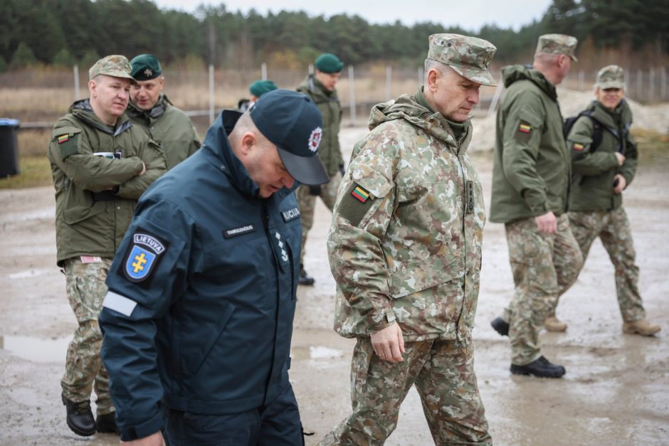 V. Rupšys: Baltarusijos pasienyje nuolat pasieniečiams padeda 1-2 tūkst. karių