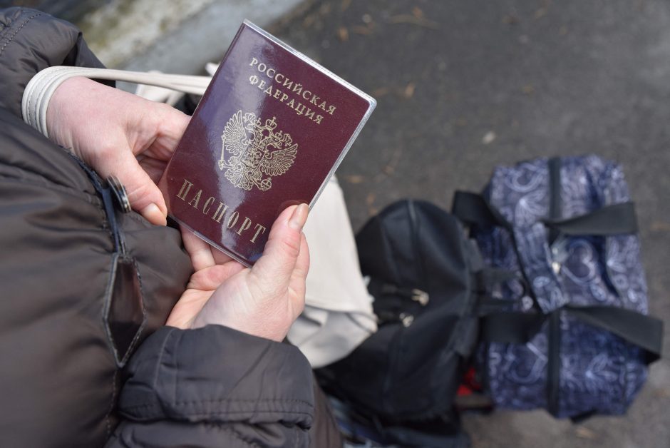 Apribojus turistinių vizų išdavimą, Kremliaus ruporai skelbė apie pažeidinėjamas teises