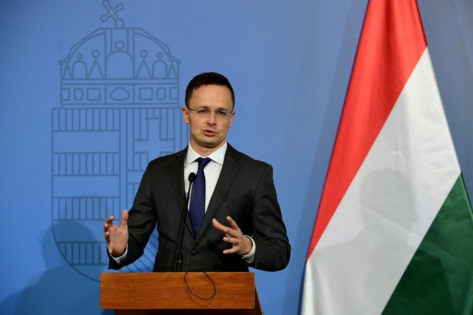 Vengrija toliau daro spaudimą ES partnerėms dėl rusiškos naftos