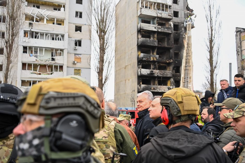G. Nausėda Kyjive: karo nusikaltimus Ukrainoje galėjo įvykdyti tik zombiai, ne žmonės 