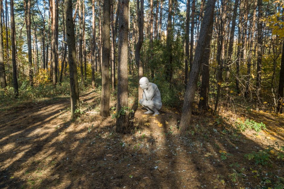 Naujas traukos centras Viršuliškėse – skulptūros, užmenančios mįslę