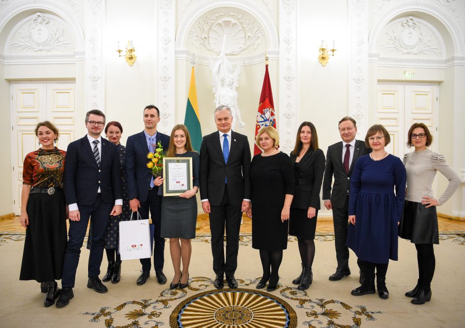 Prezidentūroje apdovanoti geriausių disertacijų autoriai