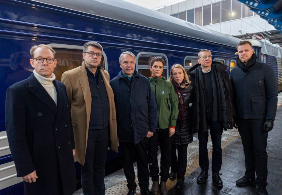 G. Landsbergis su kitų šalių kolegomis lankosi Kyjive