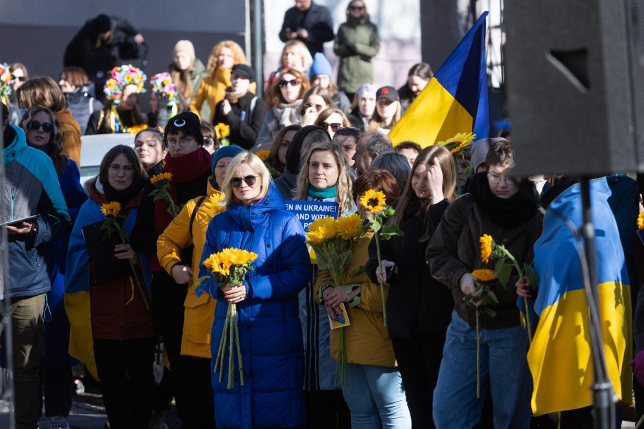 Lietuviai aktyviai padeda Ukrainai, bet Pilietinės galios indeksas sumenko