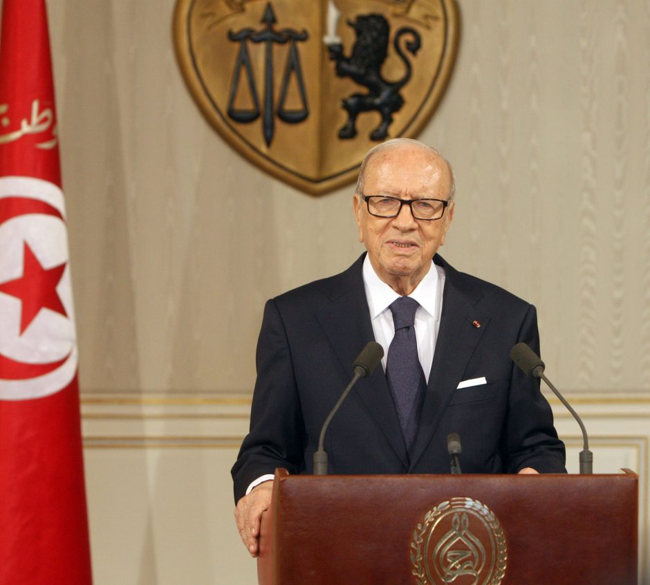 Tunise paskelbta nepaprastoji padėtis