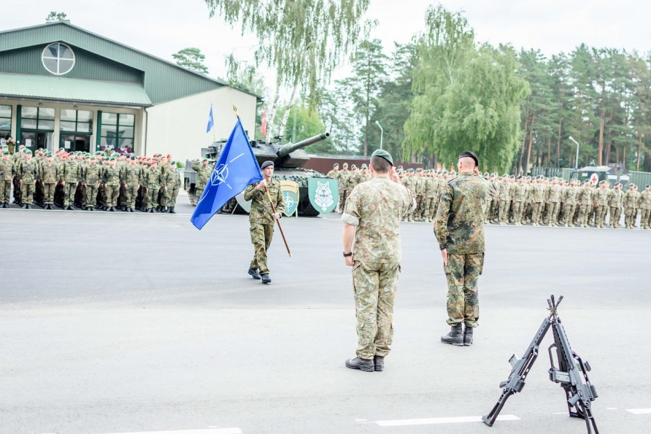 Vadovauti NATO batalionui į Lietuvą grįžta pulkininkas P. Papenbroockas