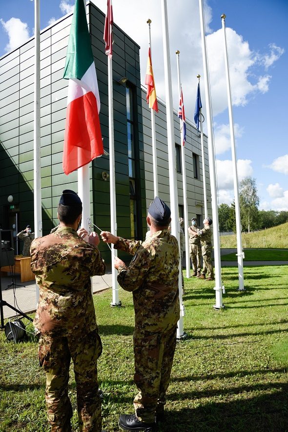 NATO oro policijos misiją perima Italijos ir Vokietijos naikintuvai