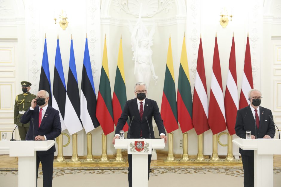 Baltijos šalių lyderiai: A. Lukašenkos režimas atsakingas už prekybą žmonėmis