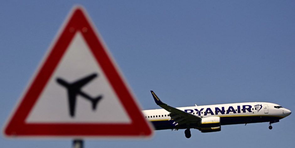 ICAO tęs tyrimą dėl į Vilnių skridusio „Ryanair“ lėktuvo nutupdymo Minske