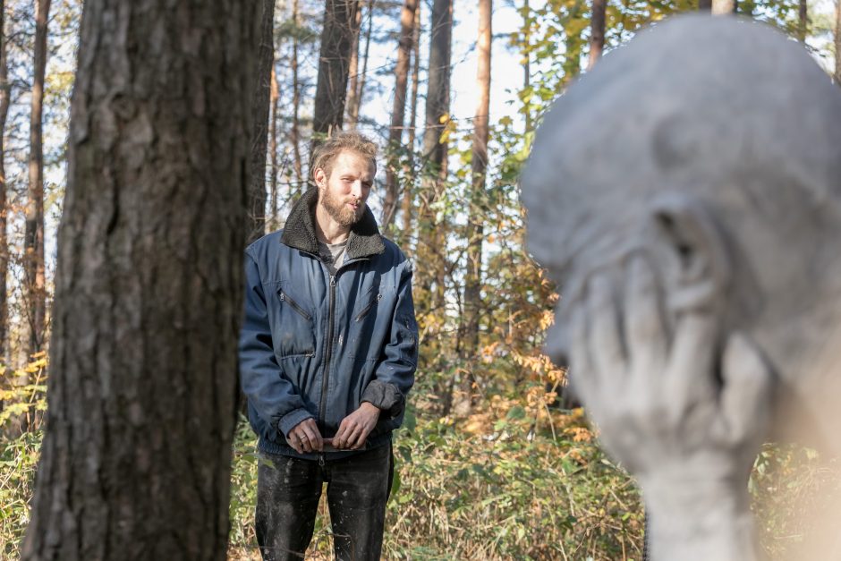 Naujas traukos centras Viršuliškėse – skulptūros, užmenančios mįslę