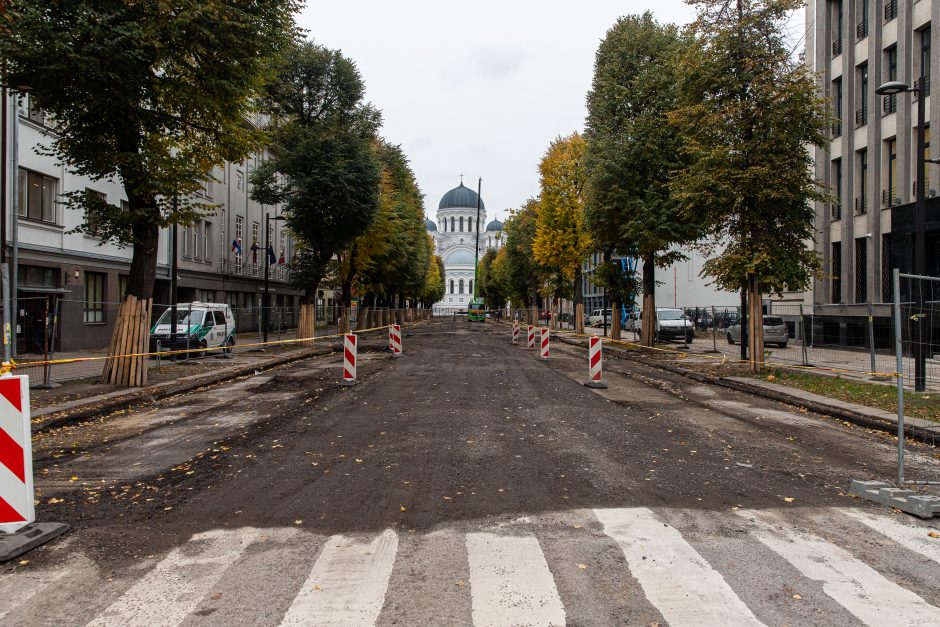 Laisvės alėjoje atsivėrė istorinis grindinys