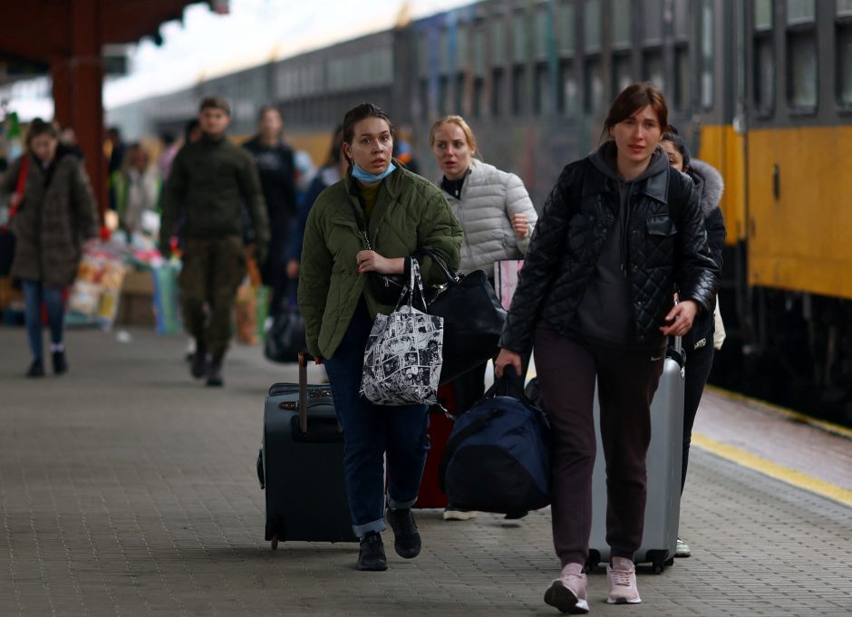 Iš Lietuvos atgal į Ukrainą grįžo 700 ukrainiečių: lietuviai ir toliau naudojasi kompensacijomis