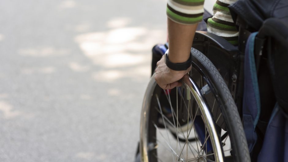 Kontrolierė: psichikos sveikatos centras diskriminuoja pacientus su judėjimo negalia 