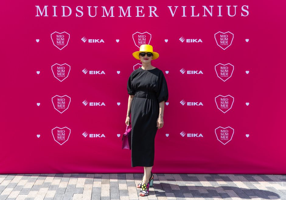 Karštis nesutrukdė: garsenybės festivalį „Midsummer Vilnius“ pasitiko vėlyvais pusryčiais