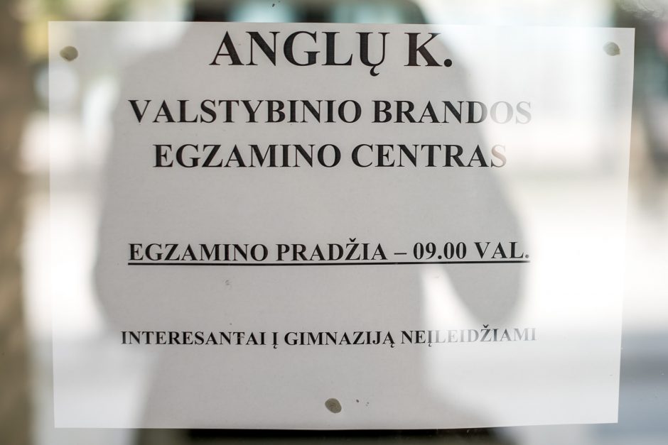 Abiturientai laikė anglų kalbos egzaminą