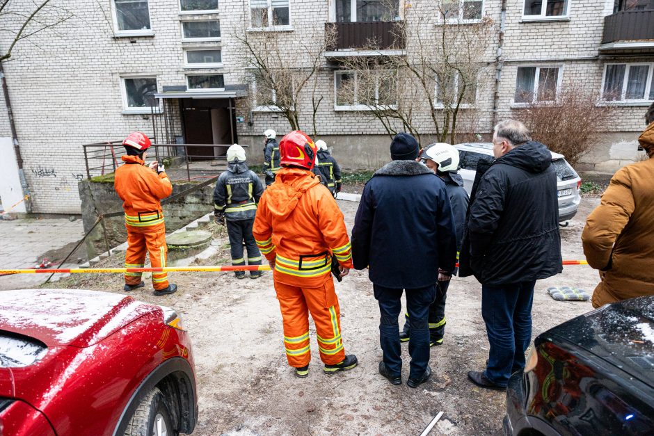 Po sprogimo Dzūkų gatvėje – daugiau detalių: sulaikytas neblaivus buto savininkas