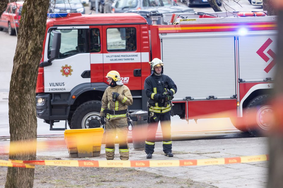 Po sprogimo Dzūkų gatvėje – daugiau detalių: sulaikytas neblaivus buto savininkas