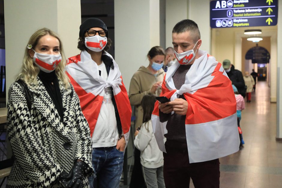 Baltijos šalių vadovai pasmerkė priverstinį lėktuvo nutupdymą Minske