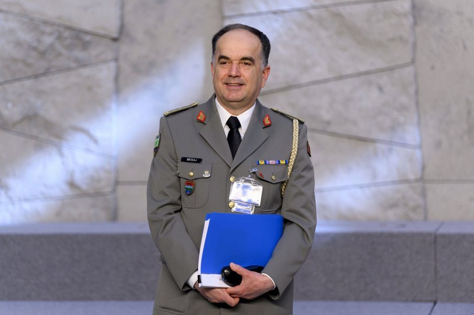 Albanijos parlamentas prezidentu išrinko kariuomenės vadą