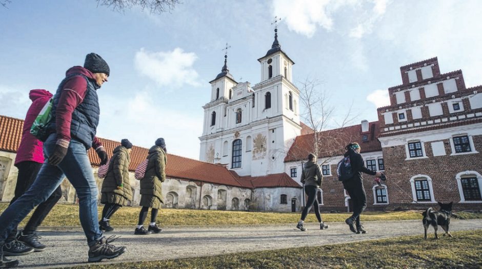 Nauji pabėgimo planai: į užsienį ar patyrinėti Lietuvą?