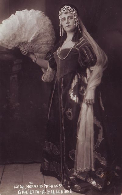 A. Galaunienė – pirmoji lietuviškos operos primadona