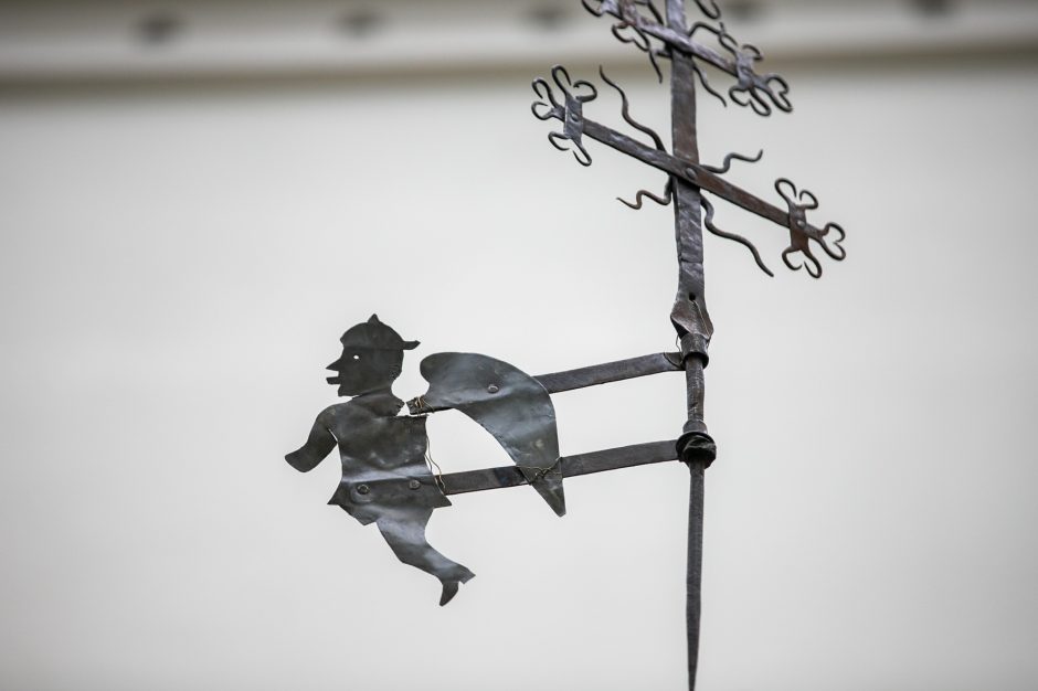 M. K. Čiurlionio dailės muziejaus parodoje – kryžių miškas ir beribis dangus